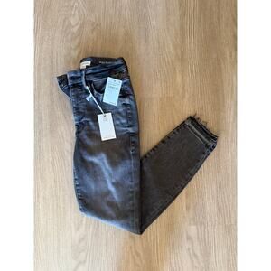 Good American Good Waist High Rise Skinny Jeans in Washed Gray